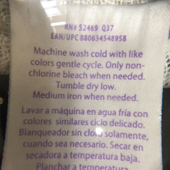 SECRET TREASURES Robe. Size Large - Picture 8 of 10